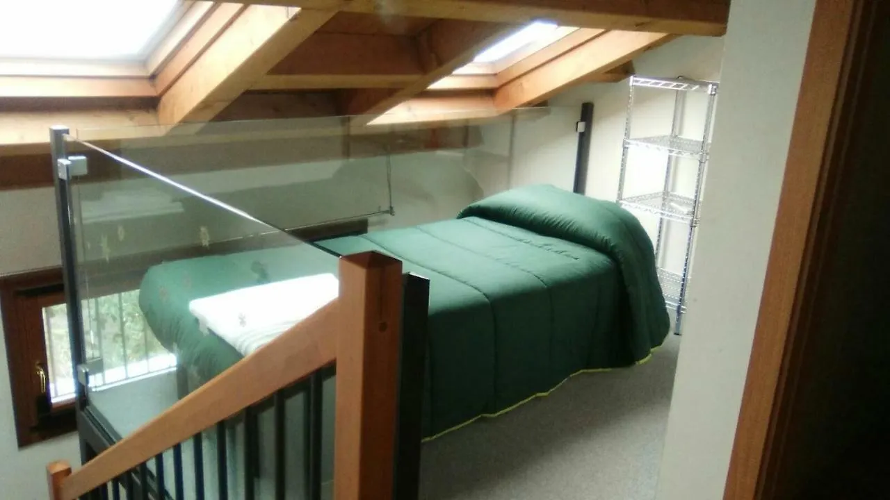 Rudy House Venice Apartment